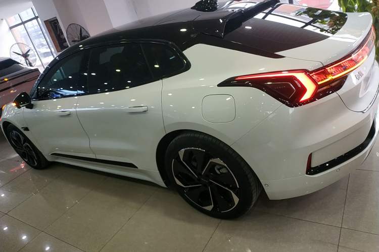 Used Zeekr 001 2023 WE Edition 86 kWh