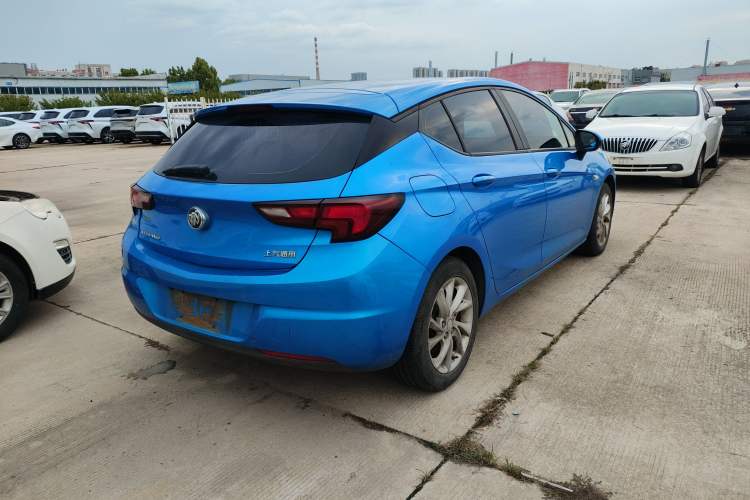 Used Buick Verano 2016 Hatchback 15S Automatic Leading Model
