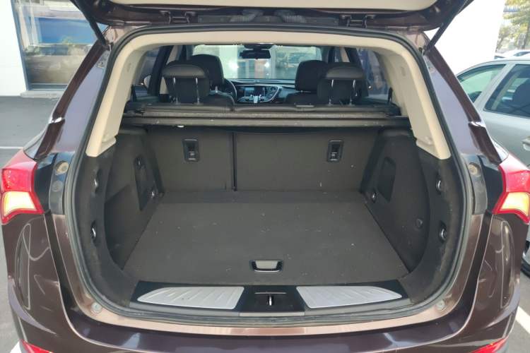 Used Buick Envision 2019 20T Two-Wheel Drive Leading Version China V Standard
