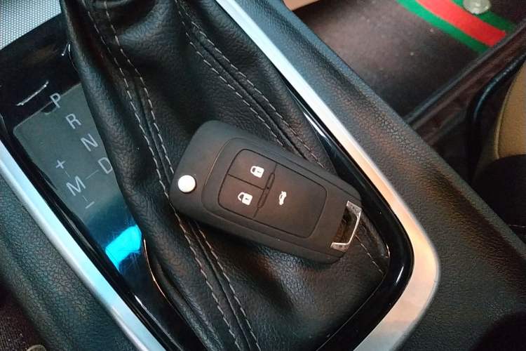 Used Chevrolet Monza 2022 320 Automatic Enjoyment Sunroof Version
