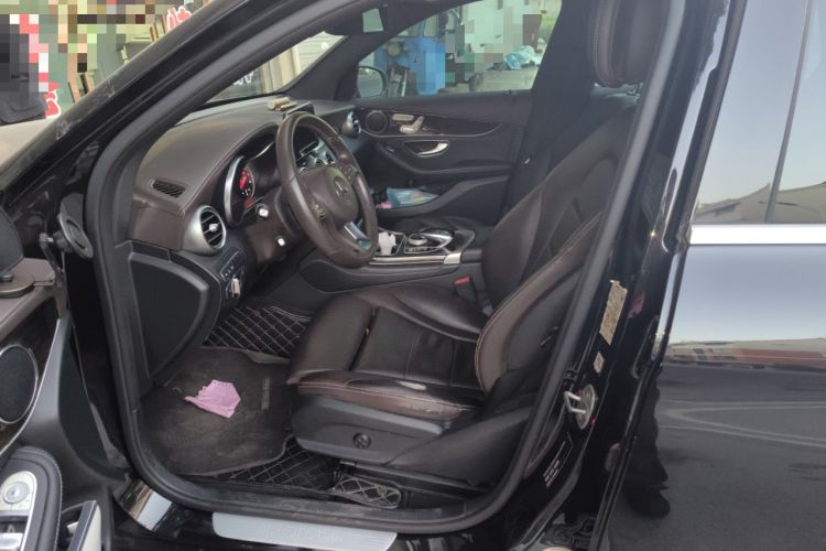 Used Mercedes-Benz GLC 2016 GLC 260 4MATIC Luxury Model
