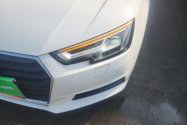 Used Audi A4L 2017 40 TFSI Fashion Model
