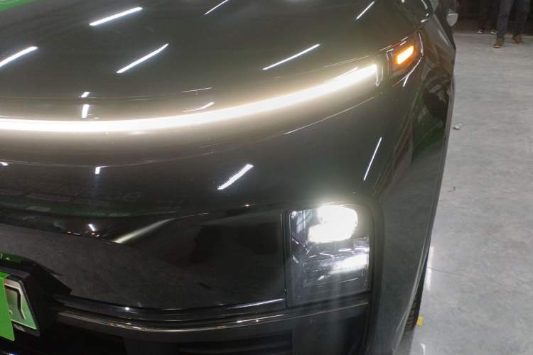 Used Li Auto L7 2023 Pro Model
