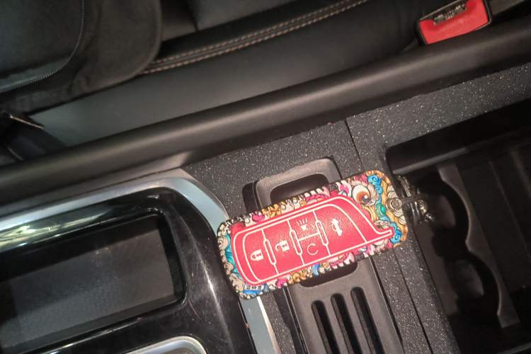 Used GAC Trumpchi GS8 2017 320T Two-Wheel Drive Luxury Edition (7 Seats)
