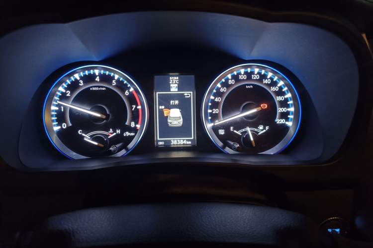 Used Toyota Highlander 2015 2.0T Four-Wheel Drive Ultimate Edition 7-Seater
