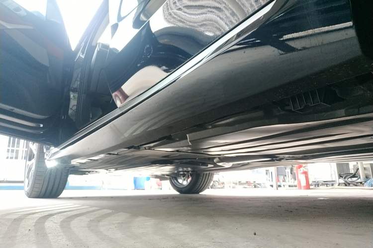 Used BMW X5 2023 xDrive 30Li Luxury M Sport Package
