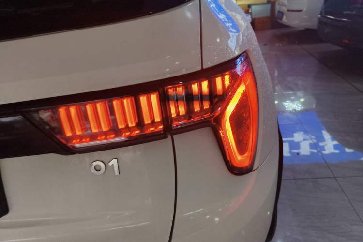 Used Lynk & Co 01 2017 2.0T Two-Wheel Drive Pro Edition
