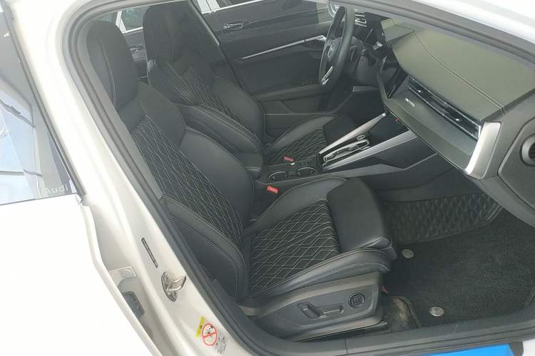 Used Audi A3 2025 Sportback 35TFSI Prestige Edition
