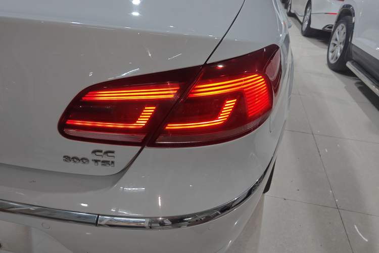 Used Volkswagen FAW-Volkswagen CC 2016 1.8TSI Luxury Model