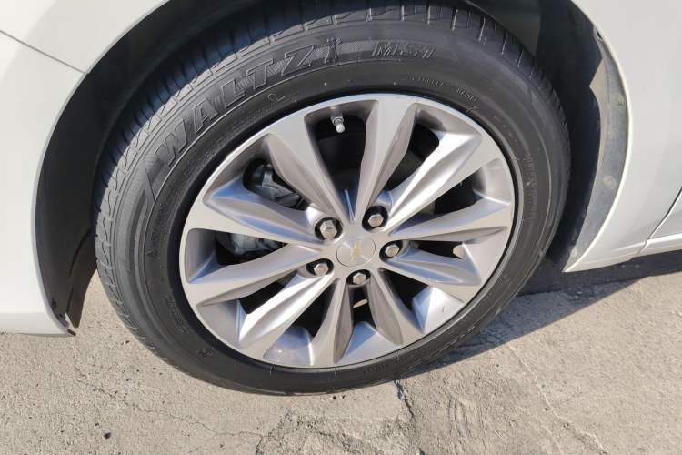 Used Chevrolet Monza 2022 320 Automatic Enjoyment Sunroof Version
