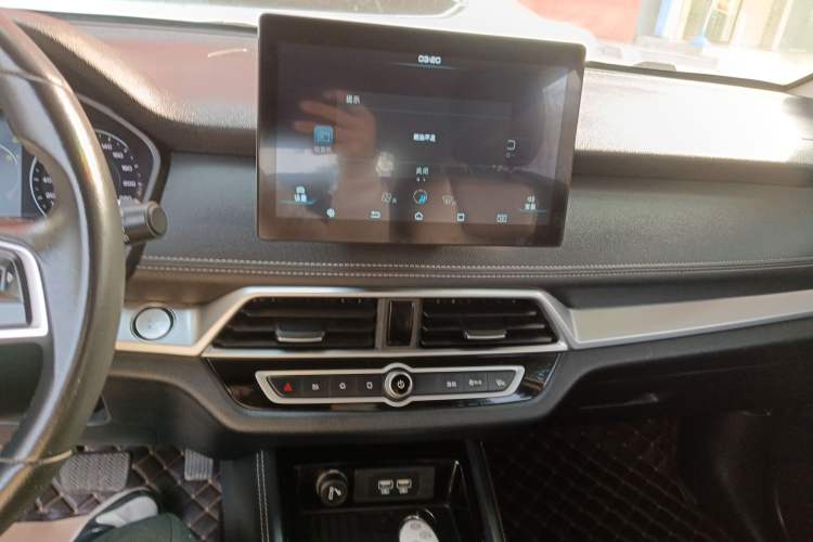 Used BYD Song 2020 Classic Edition 1.5T Automatic Elite Model
