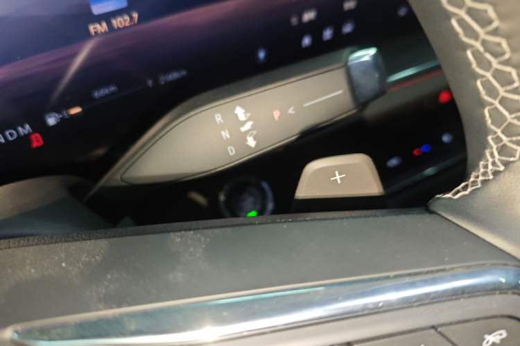 Used Buick Envision 2025 25T Entry-Grade Platinum Edition
