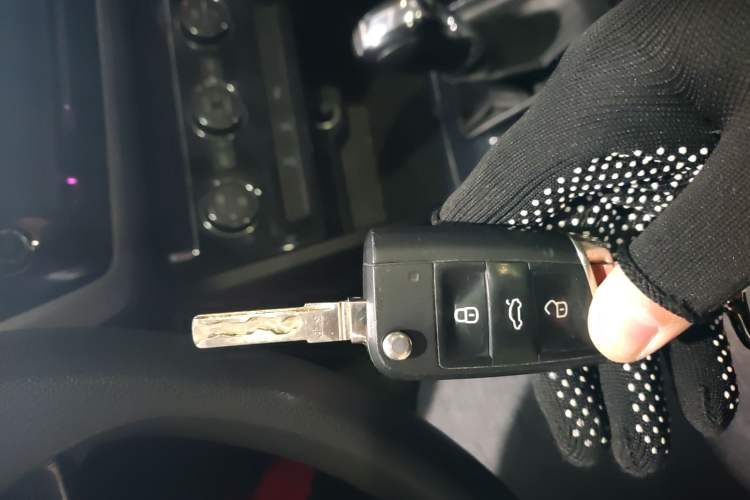 Used Volkswagen Touran 2018 Volkswagen Touran L 280TSI DSG Comfort Edition 7 Seats China V Emission Standard
