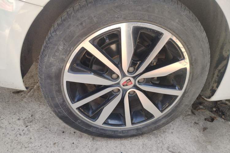 Used Roewe i6 2018 20T Automatic Flagship Edition
