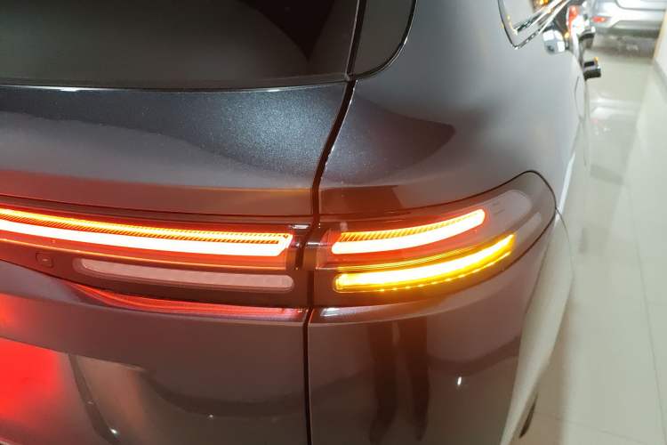 Used Leapmotor C16 2026 Extended-Range 280 LiDAR Zhizun Edition 5 Seats