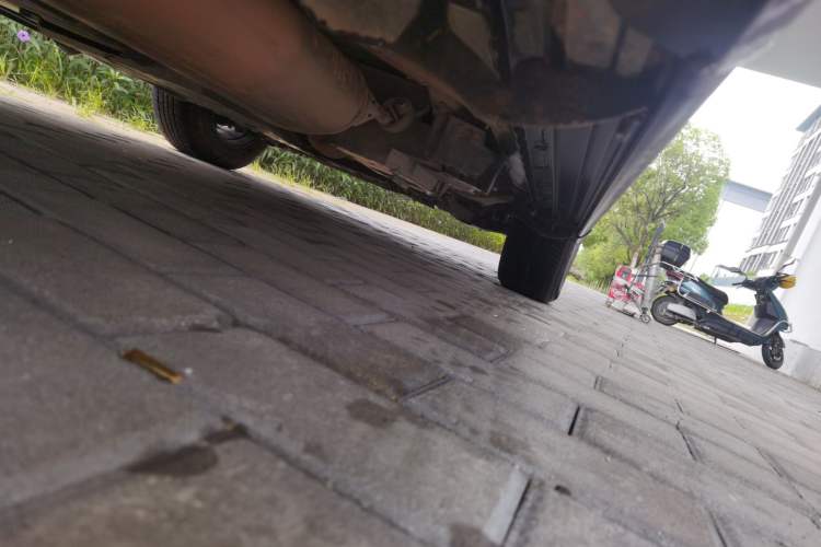 Used Toyota RAV4 2016 2.0L CVT Two-Wheel Drive Fashion Edition China V Standard
