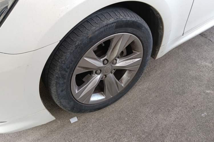 Used Toyota Crown 2015 2.0T Fashion Edition
