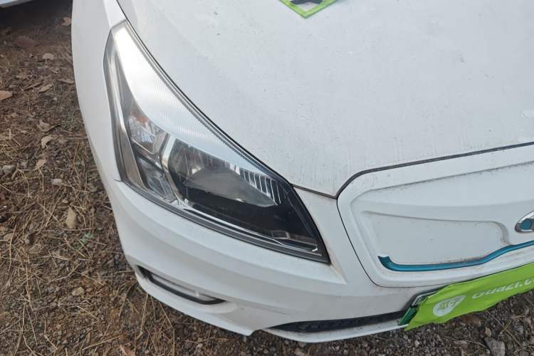 Used  300E 2017 Standard Model