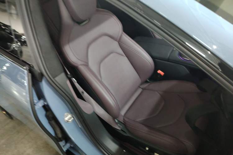 Used  SU7 2024 Four-Wheel Drive Ultra-Long Range Advanced Intelligent Driving Max Edition
