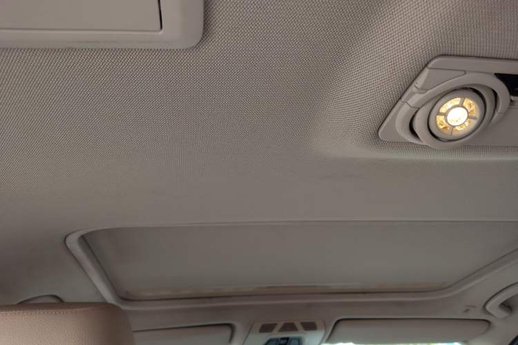 Used BMW 3 Series 2014 320Li Fashion Model
