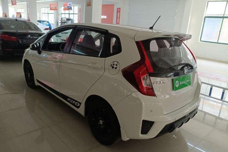 Used Honda Fit 2016 1.5L LX CVT Comfort Model
