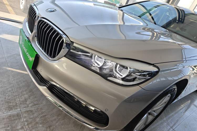 Used BMW 7 Series 2017 730Li Leading Model
