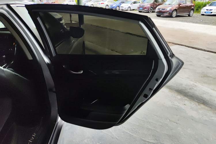 Used Honda Civic 2016 220TURBO CVT Luxury Edition
