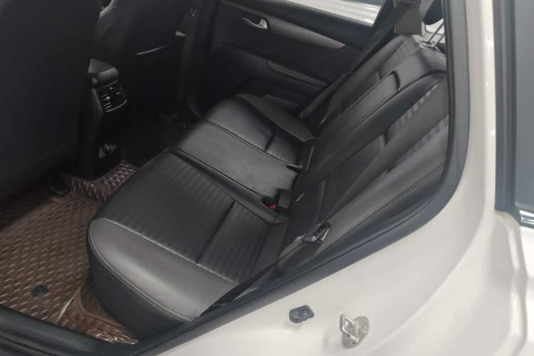 Used Kia Sportage R 2019 2.0L Automatic Smart Luxury Edition
