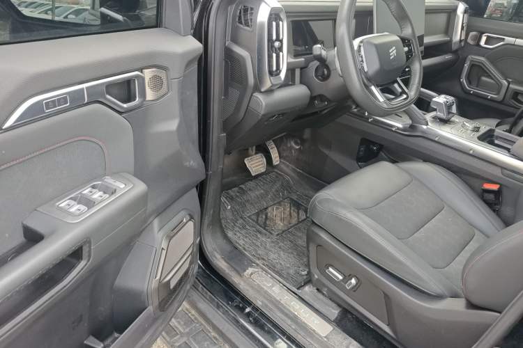 Used JETOUR Traveler 2023 2.0T Four-Wheel Drive Conqueror