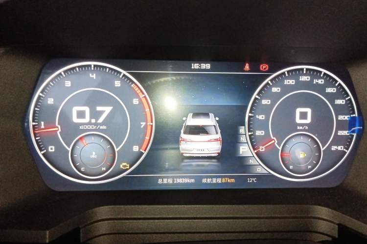 Used Venucia Star 2023 260T Starful Achievement Edition Pro
