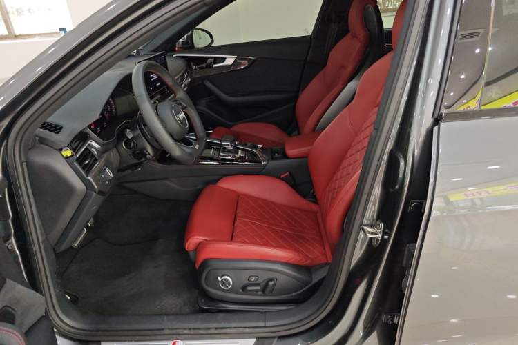 Used Audi S4 2024 S4 3.0TFSI
