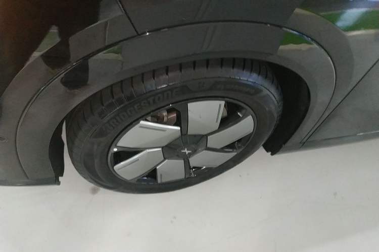 Used XPeng X9 2024 702 Ultra-Long Range Max
