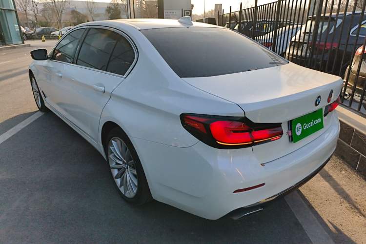 Used BMW 5 Series 2022 Second Facelift 530Li Luxury Edition Premium Package
