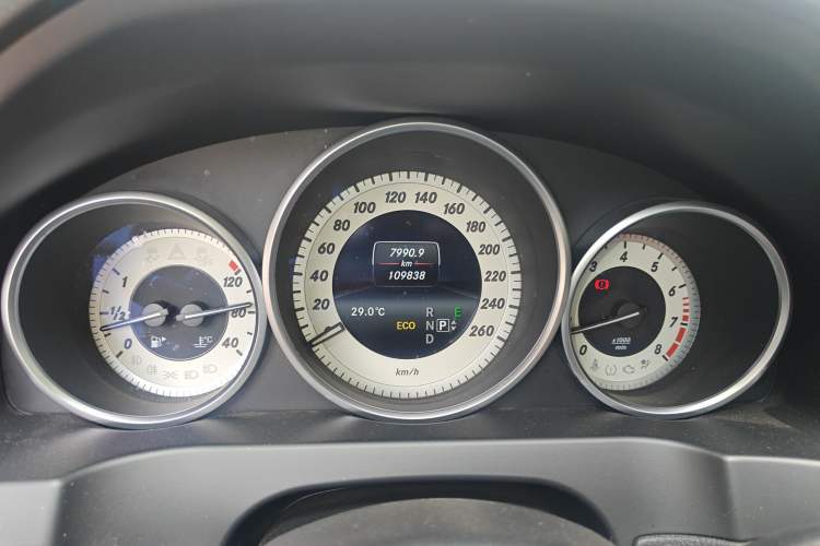 Used Mercedes-Benz E-Class 2014 E 200 Coupe