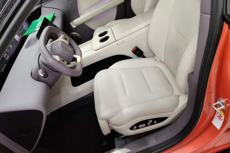 Used  06 2025 Pro Range-Extended Edition