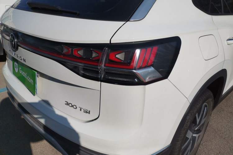 Used Volkswagen Tayron 2023 300TSI Two-Wheel-Drive Luxury Plus Advanced Edition
