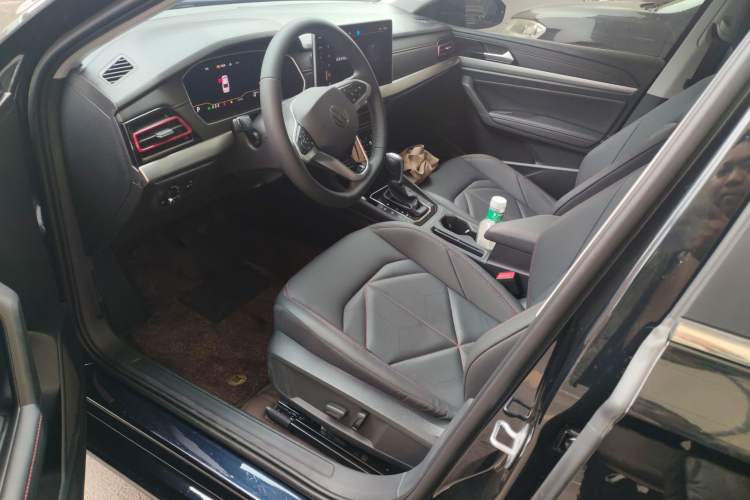 Used Volkswagen Lavida 2024 300TSI DSG Starry Sky Leading Edition
