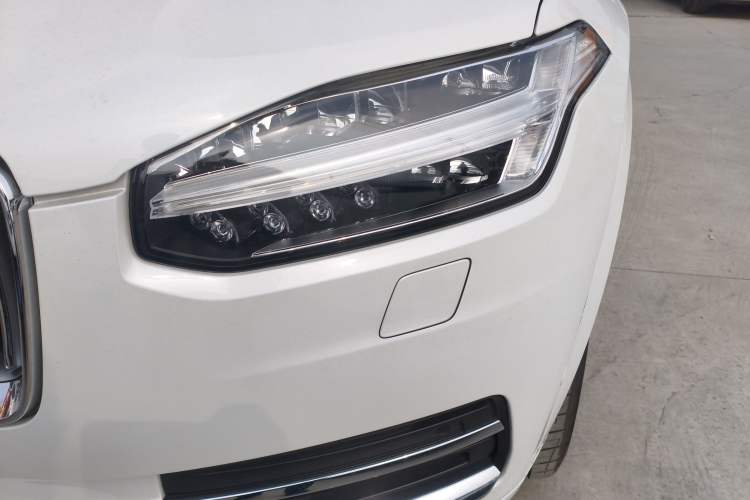Used Volvo XC90 New Energy 2020 E-Drive Hybrid T8 Luxury Flagship 7-Seater
