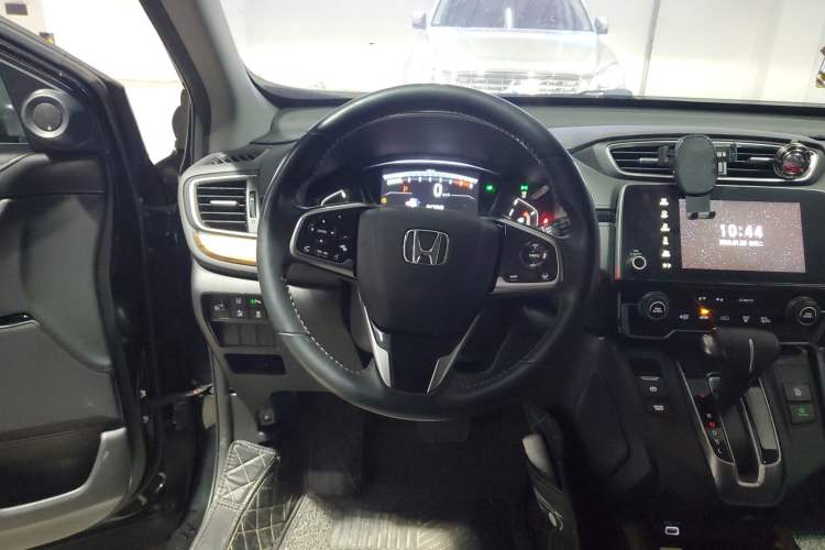 Used Honda CR-V 2021 240TURBO CVT 2WD Fashion Edition
