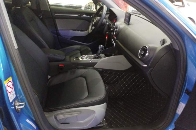 Used Audi A3 2018 30th Anniversary Edition Sportback 35 TFSI Ambition Model
