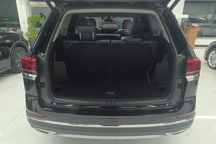 Used Volkswagen Teramont 2022 330TSI Two-Wheel-Drive Prestige Luxury Edition
