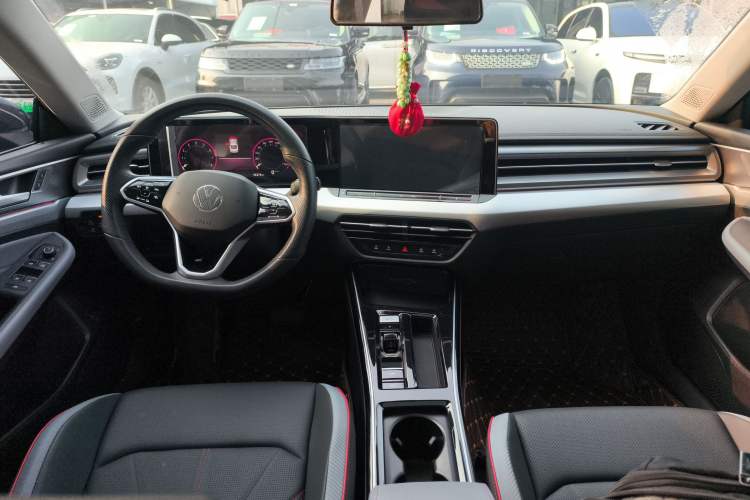 TDK.VehicleDetails.img