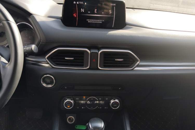 Used Mazda CX-5 2017 2.0L Automatic 2WD Smart Enjoyment Version China V Standard
