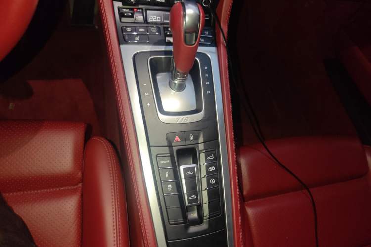 Used Porsche 718 2016 Boxster 2.0T
