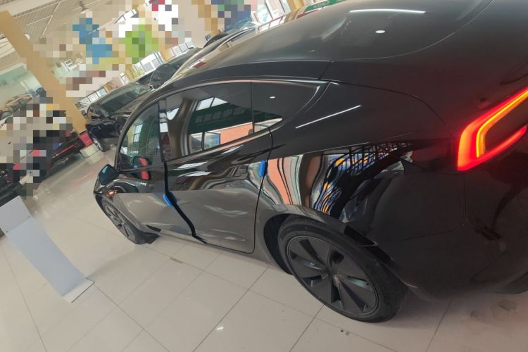 Used Tesla Model 3 2023 Long-Range All-Wheel-Drive Version