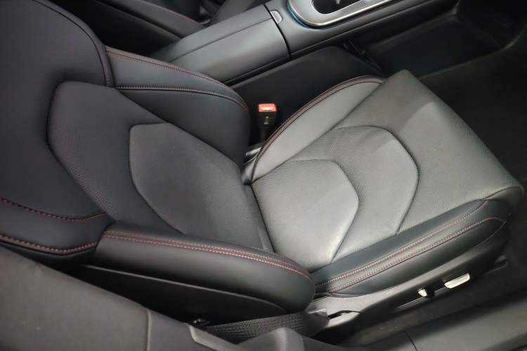 Used  SU7 2024 Four-Wheel Drive Ultra-Long Range Advanced Intelligent Driving Max Edition
