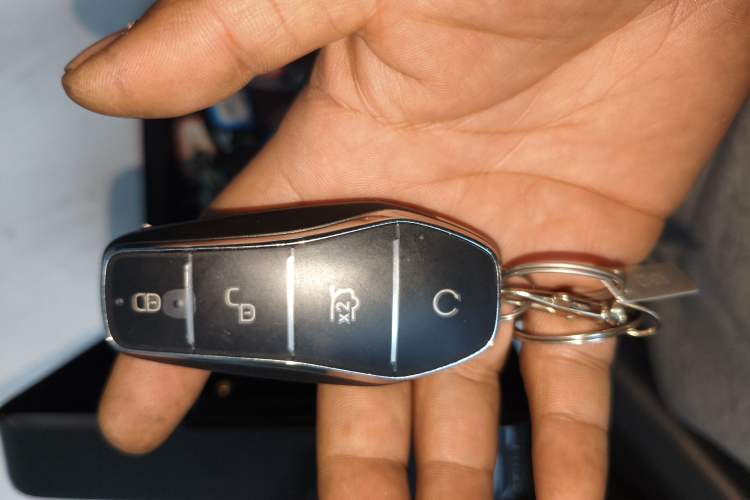 Used BYD Song L DM-i 2025 Intelligent Driving Version 160 km Beyond-Range Type