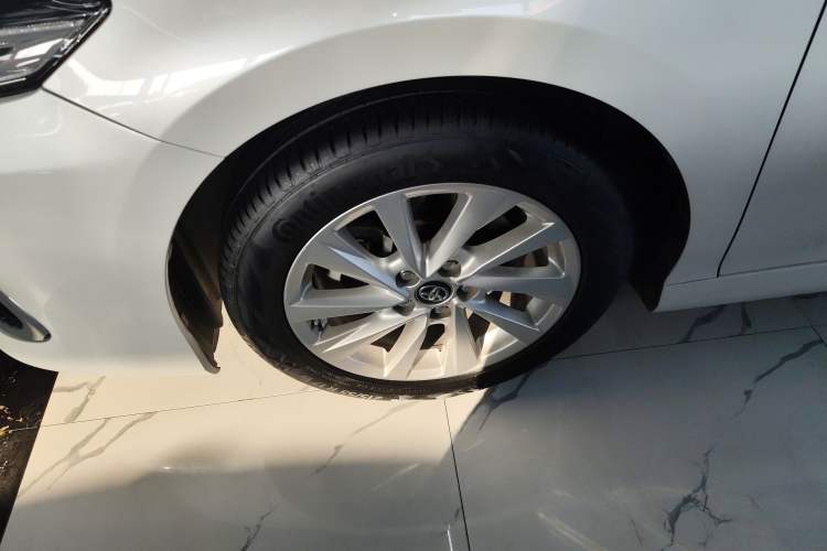 Used Toyota Camry 2021 2.0G Luxury Edition
