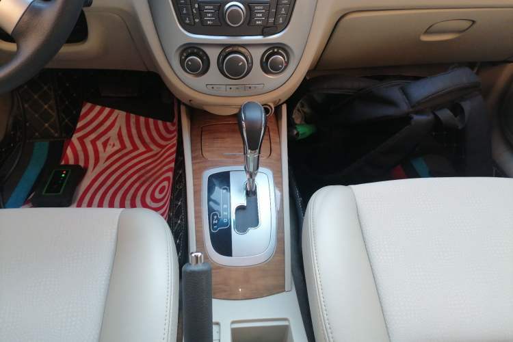 Used Buick Excelle 2015 1.5L Automatic Classic Model