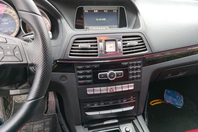 Used Mercedes-Benz E-Class (Import) 2014 E 200 Coupe